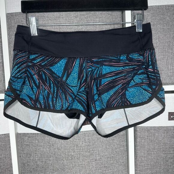 Lululemon Speed Up LowRise Lined Short 2.5”- Size 4- Palm Lace Tofino Teal/Black - Picture 1 of 11